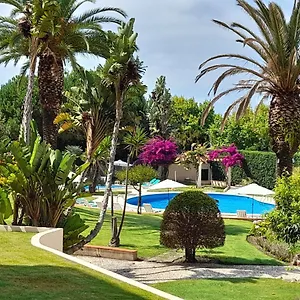 Luxury Near Town & Marina Apartment