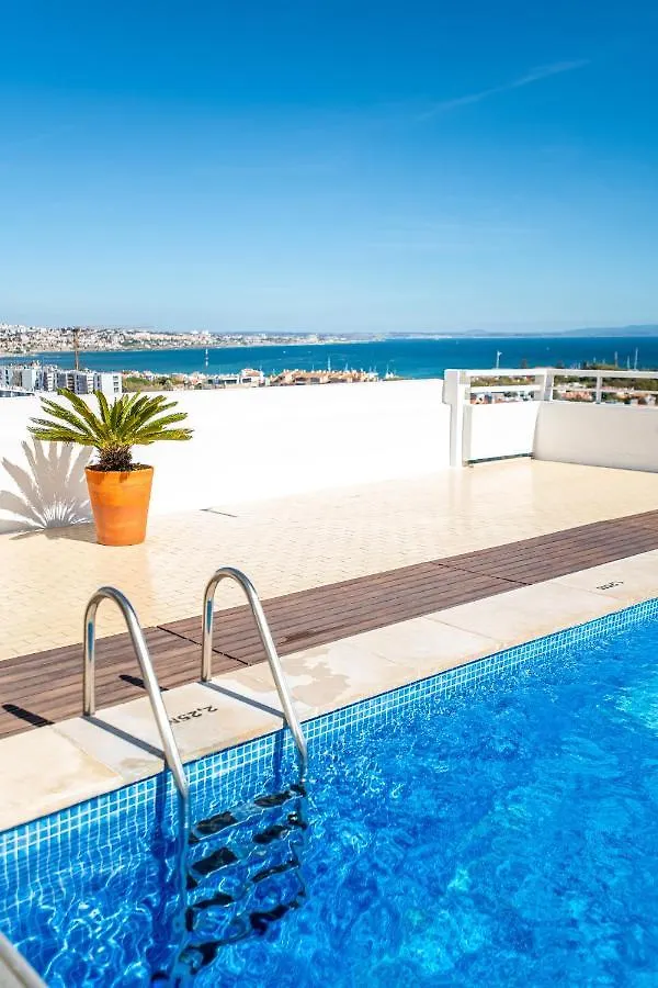 Amazing Sea View Apt With Pool Cascais - Atjoanas Apartment